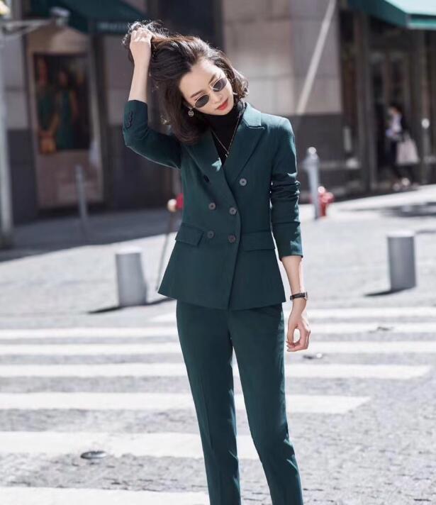 女春秋套職業裝 